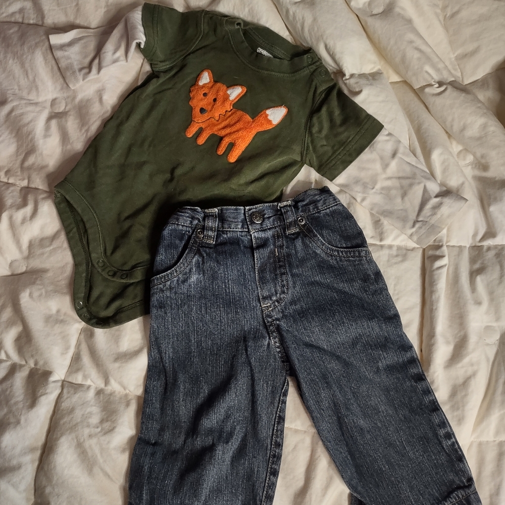 Gymboree fox bodysuit with jeans